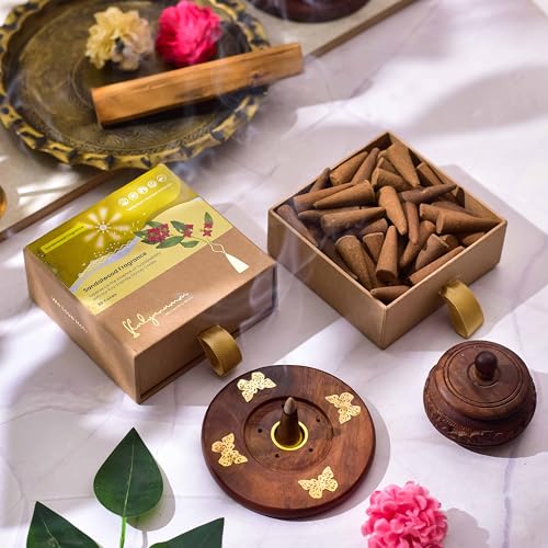 Sandalwood Incense Cones, Pack of 30, Natural, Pure Sandalwood Powder, Temple Flower Dust, Charcoal-Free, Toxin-Free, for Meditation, Yoga, Pooja