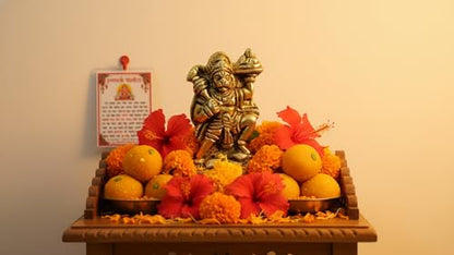 Brass Hanuman Ji Idol 2.5 Inches - Lord Bajrangbali Carrying Sanjivani Mountain, Miniature Solid Brass Statue for Home Puja, Office Desk & Auspicious Gifting - size: Flying Hanuman