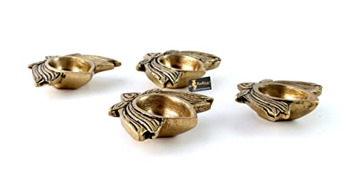Two Moustaches Lotus Shaped Decor Brass Diya 2.5 Inches Set of 4, Material - Brass, Home Decoration Item Gift, Lotus Brass Diyas Oil Lamp Pooja, Housewarming Gifts (Set of 4), Antique White