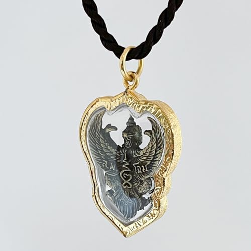 Artschatz Golden Amulet Garuda. Khagesvara, Vahana of Vishnu, Suparna, Thai Buddha Pendant