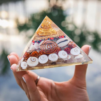 Tyohar's Wealth Bundle – Laxmi Pyramid & Gomati Chakra Rudraksha Tree (108 Beads) | Vastu Decor for Home & Office | Spiritual Gift for Prosperity, Positive Energy & Housewarming | Pooja Decor