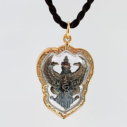 Artschatz Golden Amulet Garuda. Khagesvara, Vahana of Vishnu, Suparna, Thai Buddha Pendant