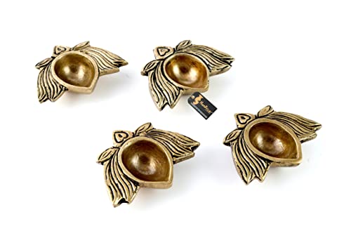 Two Moustaches Lotus Shaped Decor Brass Diya 2.5 Inches Set of 4, Material - Brass, Home Decoration Item Gift, Lotus Brass Diyas Oil Lamp Pooja, Housewarming Gifts (Set of 4), Antique White