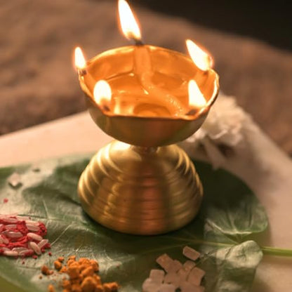 Short Brass Diya for Pooja Room, House Warming, Festival, Diwali, Wedding, Temple, Mandir I Cotton Wick Diya Lamp | Decorative Oil Lamp