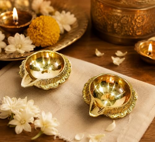 athizay Brass Diyas Pack of 2 for Pooja Virgin Brass Indian Diya Set Oil lamp Sets for Gifting Home Decor Vilakku (Kuber Diya Set 2)