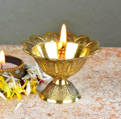 Brass Lotus Akand Diya – Traditional Indian Golden Oil Lamp for Diwali Pooja & Home Temple Decoration, Handmade Engraved Virgin Brass Metal for Thanksgiving & Festivals – (Pack of 1) - size: 2X-Large (Pack of 1)