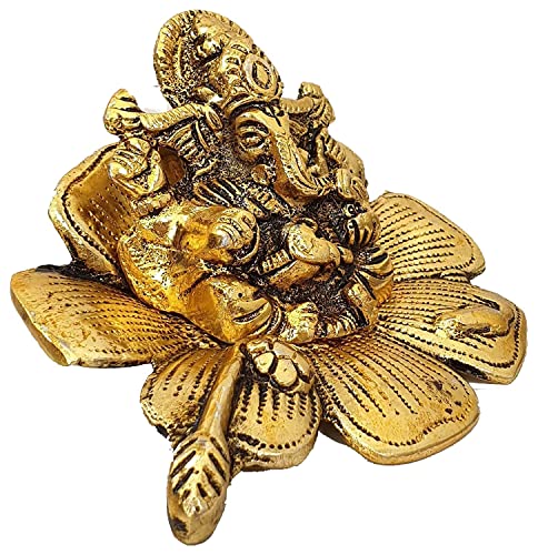 Ganesha On Leaf Made of Metal – Ganesh Idol Statue Traditional Figurine for Home Office Temple Puja Decoration Diwali Housewarming Gift