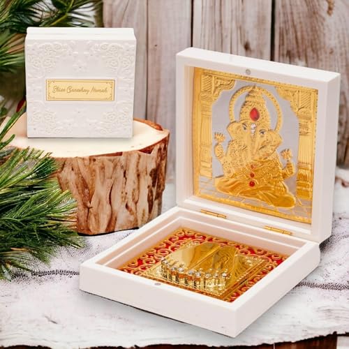 LOVENSPIRE Gold Plated Hindu Ganesh Idol with Charan Paduka Spiritual Photo Frame for Home Temple, Office Decor | Indian Return Gift for Housewarming, Diwali Pooja & Weddings Ganesh - color: Ganesh