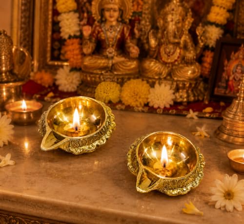 athizay Brass Diyas Pack of 2 for Pooja Virgin Brass Indian Diya Set Oil lamp Sets for Gifting Home Decor Vilakku (Kuber Diya Set 2)