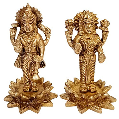Purpledip Purledip Brass Idols Vishnu Laxmi On Lotus: Glorious Statue Set for Home Temple Or Display Collection (12644)