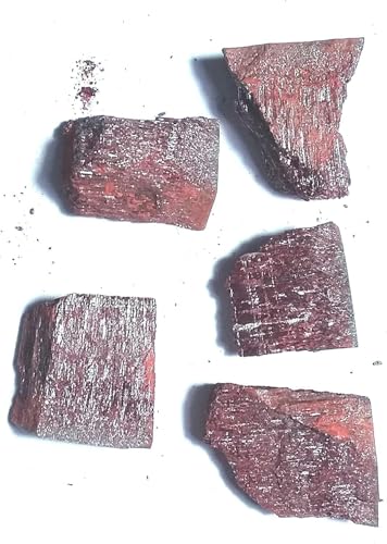 Kamiya Sindoor for Shri Kamakhya Devi, Traditional Puja Sindoor Powder, Religious Worship Accessory, 8 Gram Pack