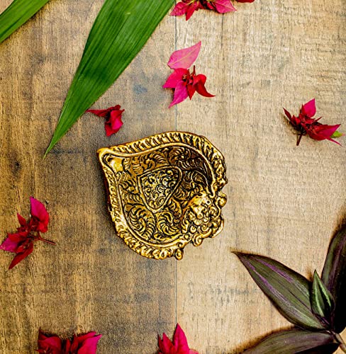 Wonder Care Ganesha Lakshmi Statue Sculpted in Great Detail in Ivory Antique Finish Metal Diya for Diwali Pooja Oil Lamp- Ganesh Idol for Car | Home Decor | Mandir | Gift | Hindu God Idol